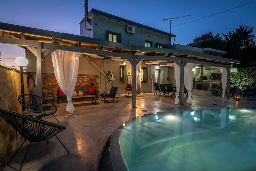 Casa Del Miele, Private Pool, Bbq, Mountain View. Villa Alikianósz Kültér fotó