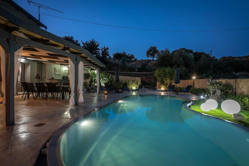 Casa Del Miele, Private Pool, Bbq, Mountain View. Villa Alikianósz Kültér fotó